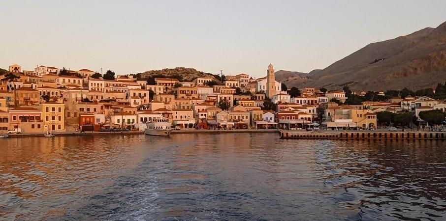 Occasus Room Chalki Town Exterior foto