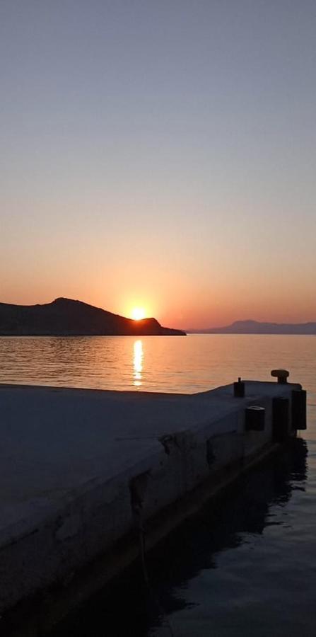 Occasus Room Chalki Town Exterior foto