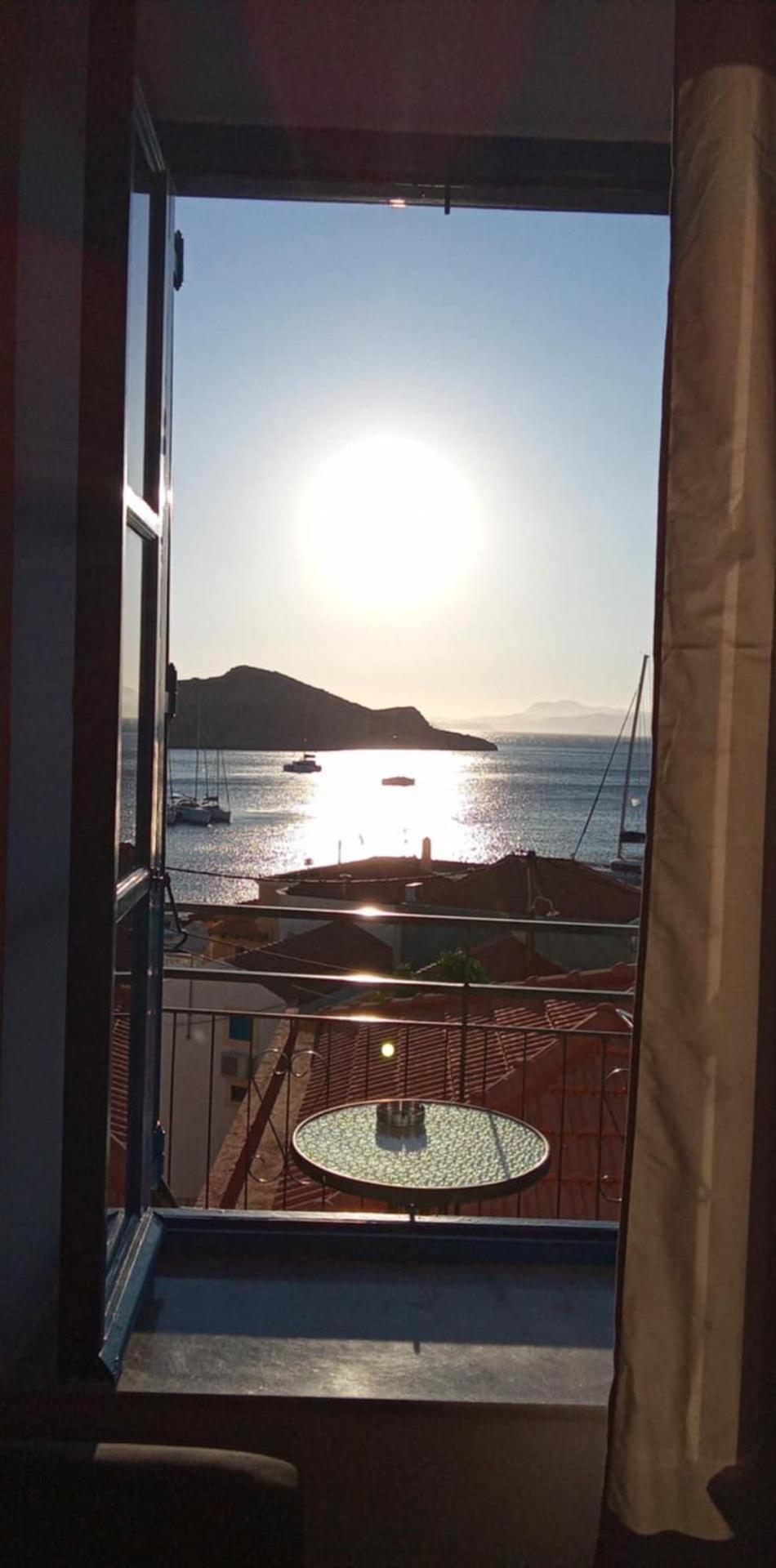 Occasus Room Chalki Town Exterior foto