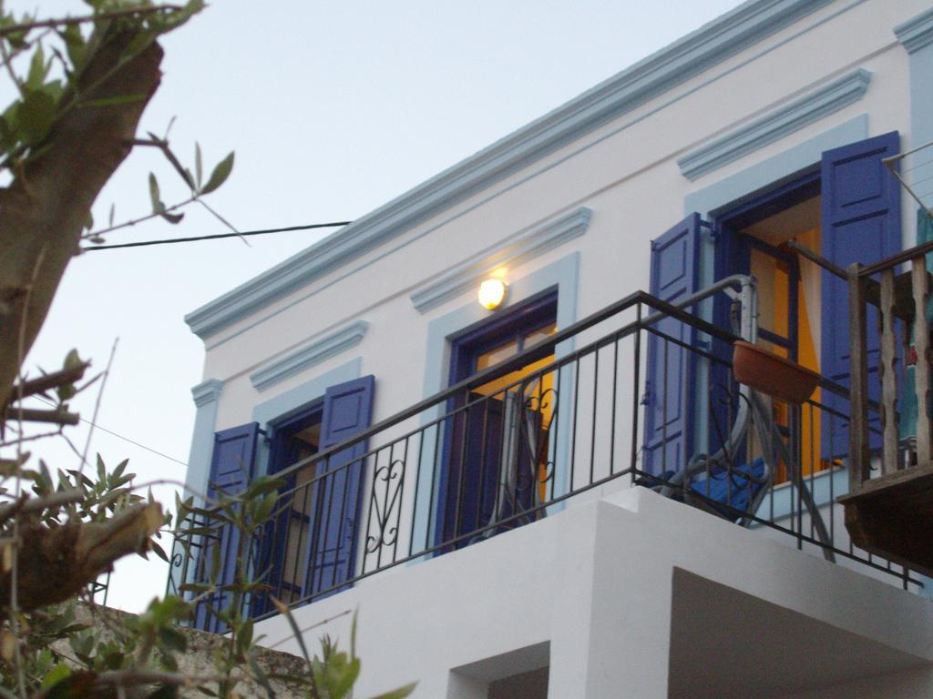 Occasus Room Chalki Town Exterior foto